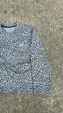 URBAN PREDATOR LONGSLEEVE
