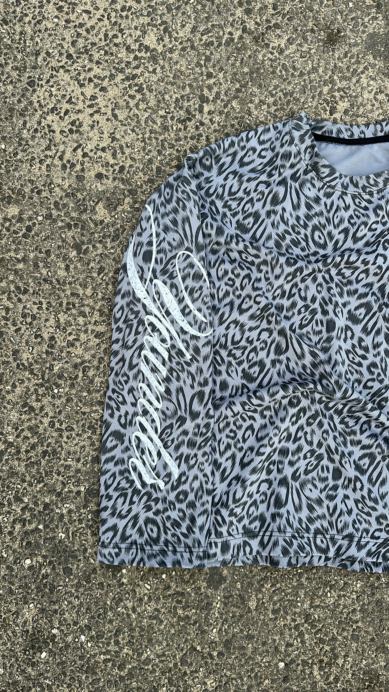URBAN PREDATOR LONGSLEEVE_1