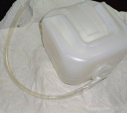 TANQUE DE COOLANT