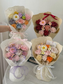 Classic Soap Flower Mixed Dong Ba Bouquet 