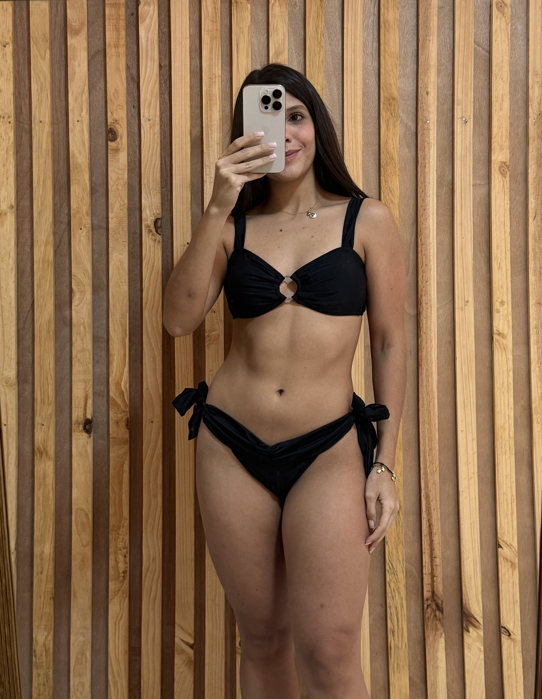 Modelo Fiore