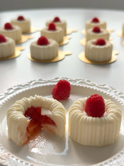 Mini mousses cake Set of 15 pcs