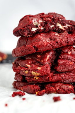 Red Velvet New York Style Cookies