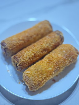 Fried Cheesy Hotdogs Bread 