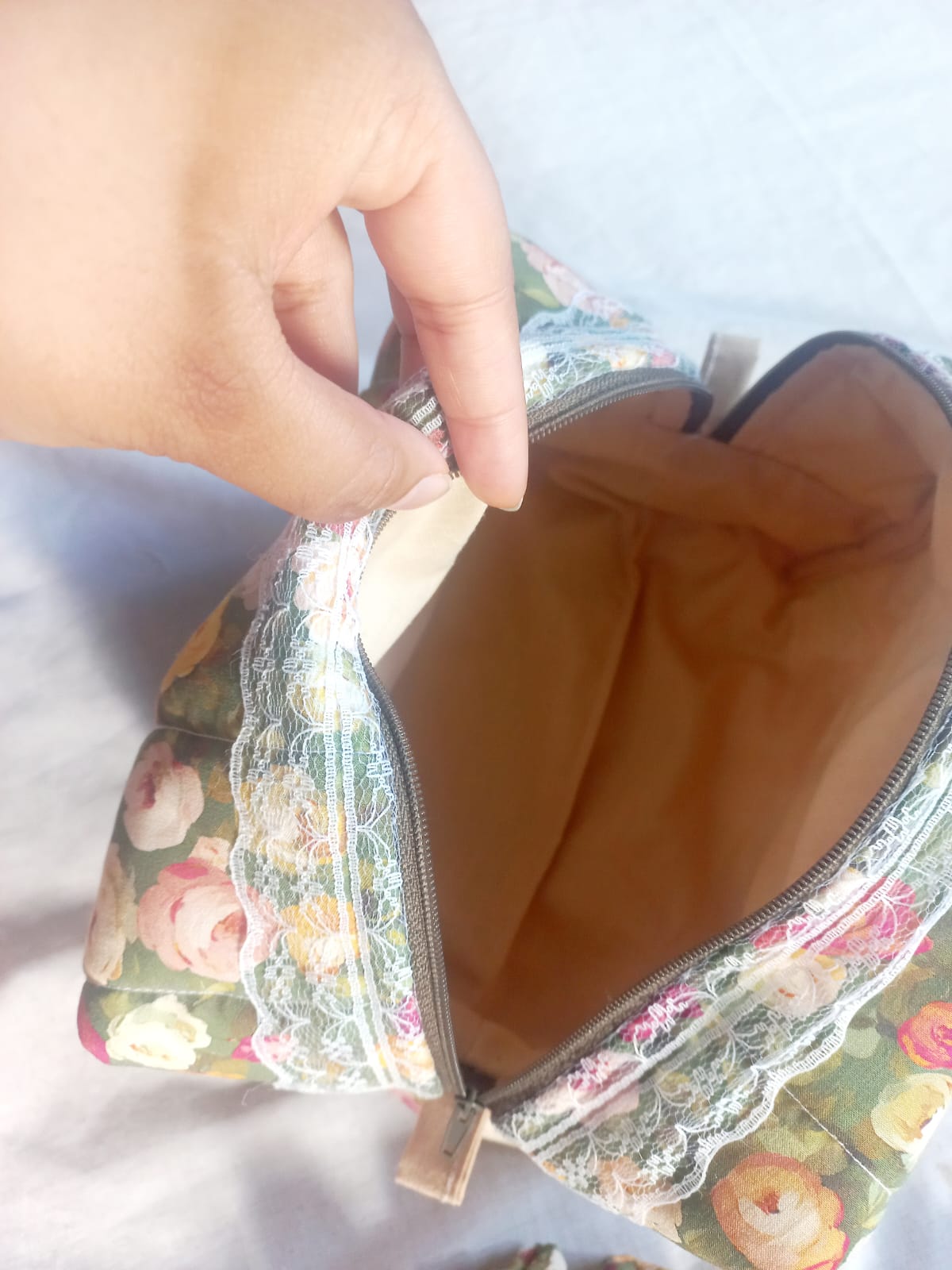 🌸 Boxed Pouch_3