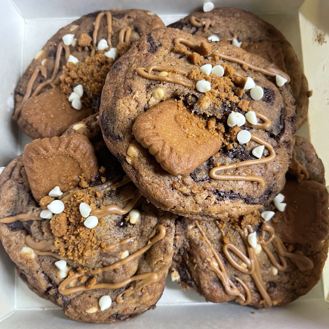 Biscoff Stuffed Cookies