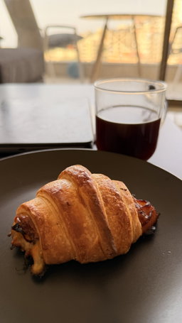 Croissant Turkey & Cheese