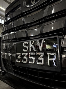 [3D Popout] 3D Polished / Mirror Chrome Car Plates 