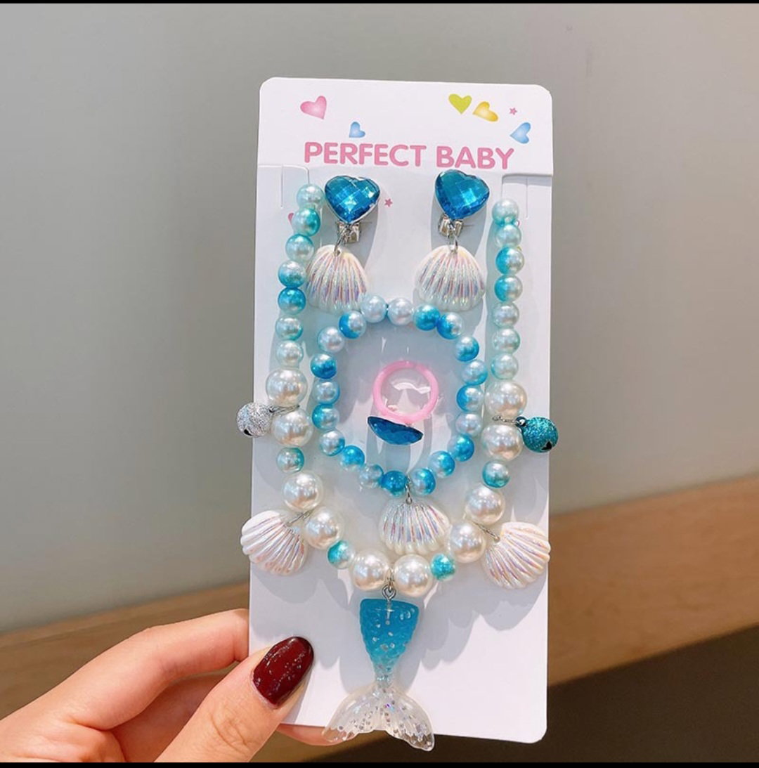 Ocean Theme Necklace_1