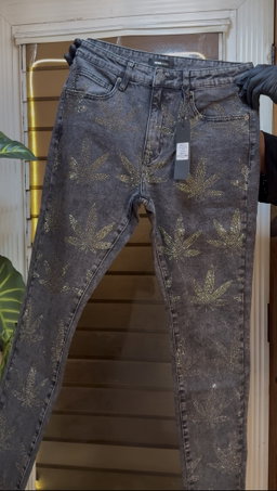 Skinny Blazing Away Rhinestone Jean - Black 1ZW802