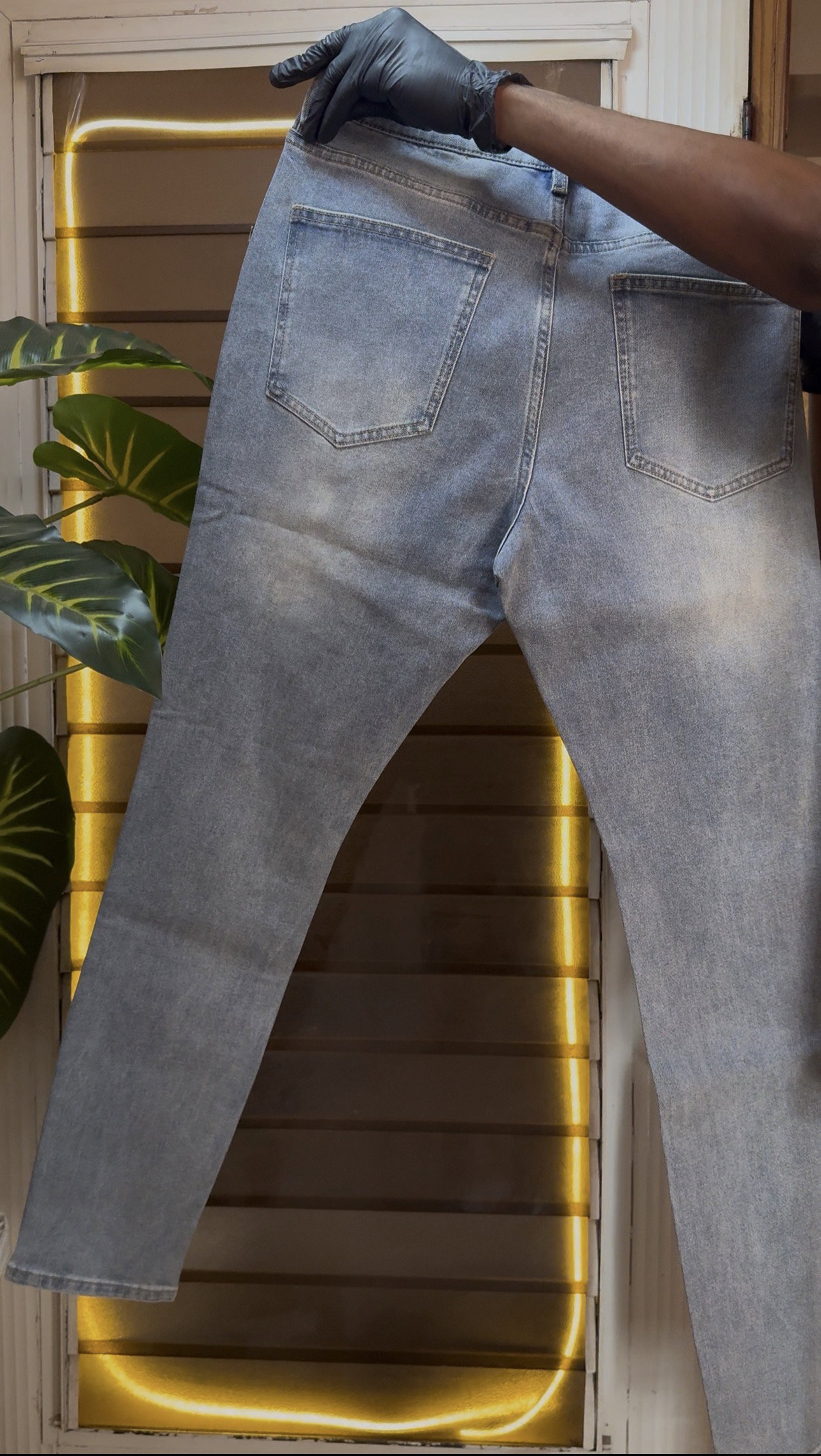 Skinny Blazing Away Rhinestone Jean - Light Blue Wash 1ZW810_2