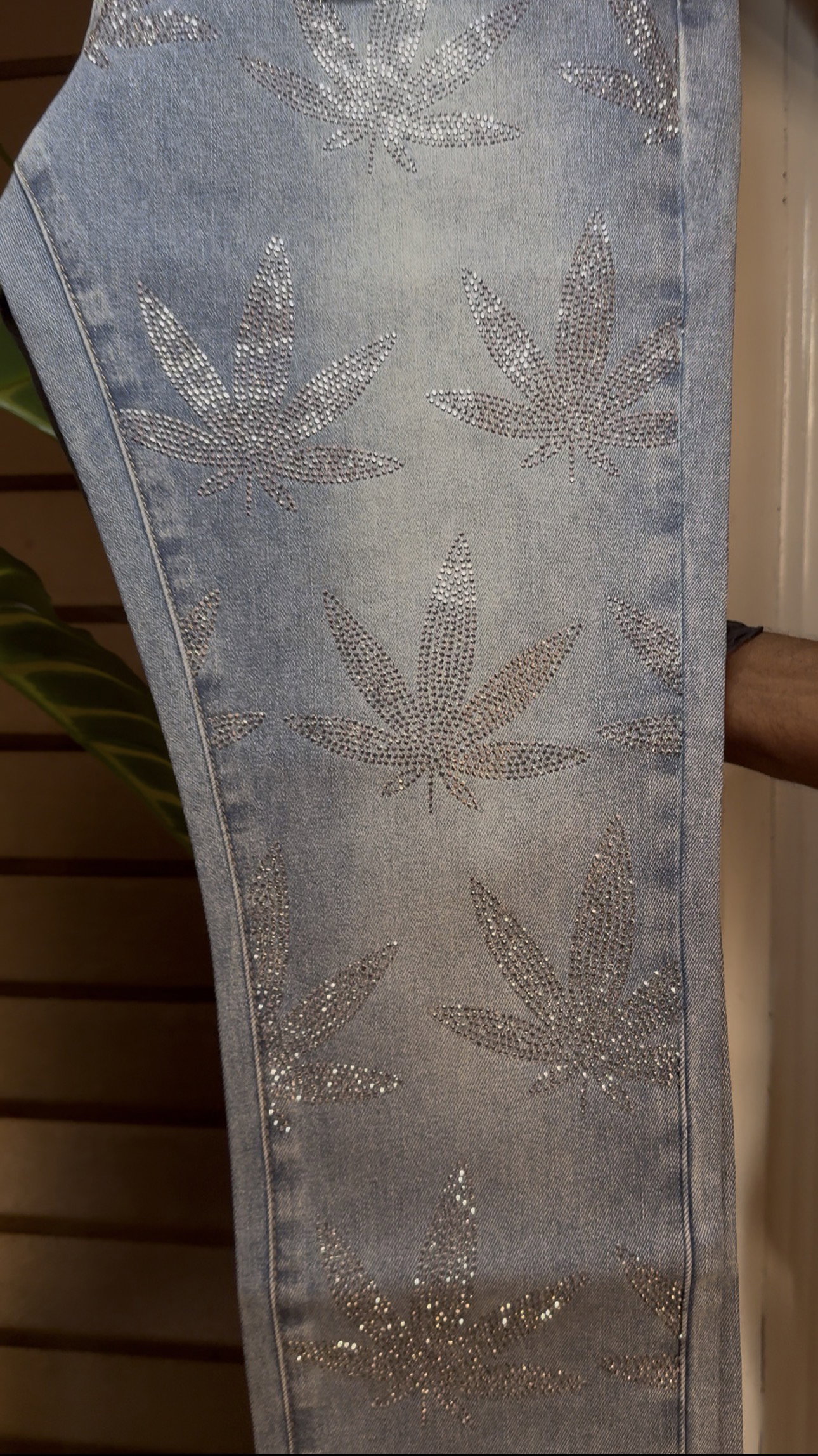 Skinny Blazing Away Rhinestone Jean - Light Blue Wash 1ZW810_3