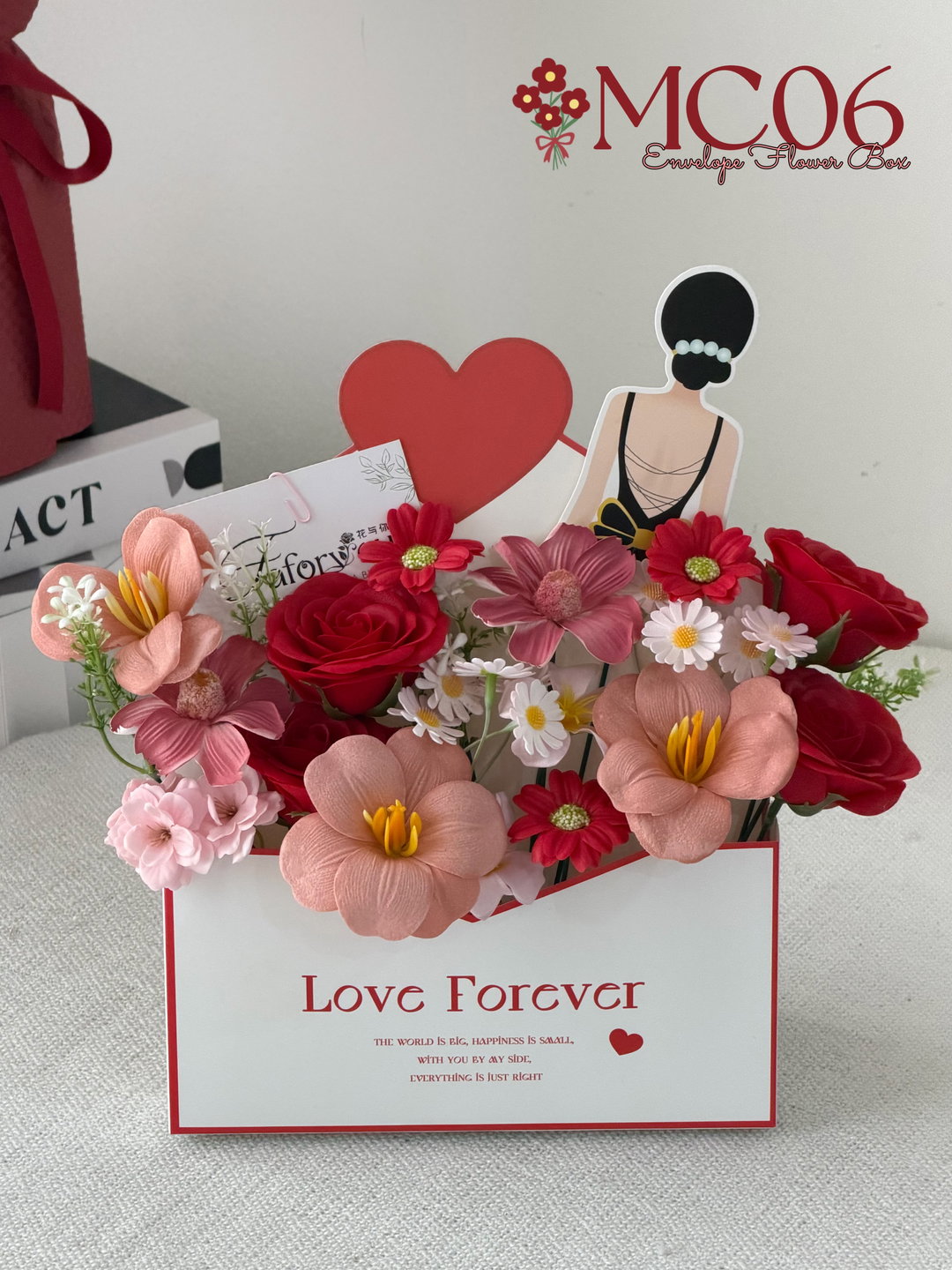 ( MC06 ) Envelope Flower Box