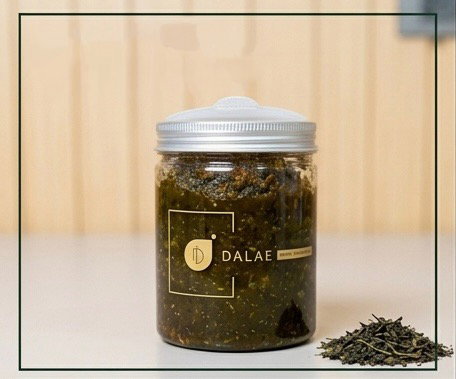 Tea Leaves ( လက်ဖက်နှပ် )