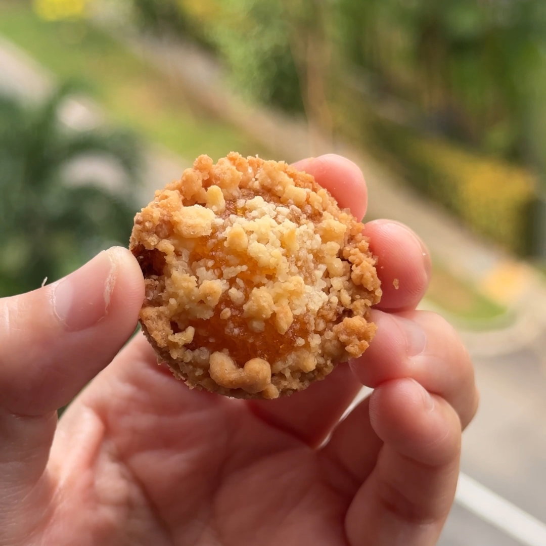 Pineapple Crumble