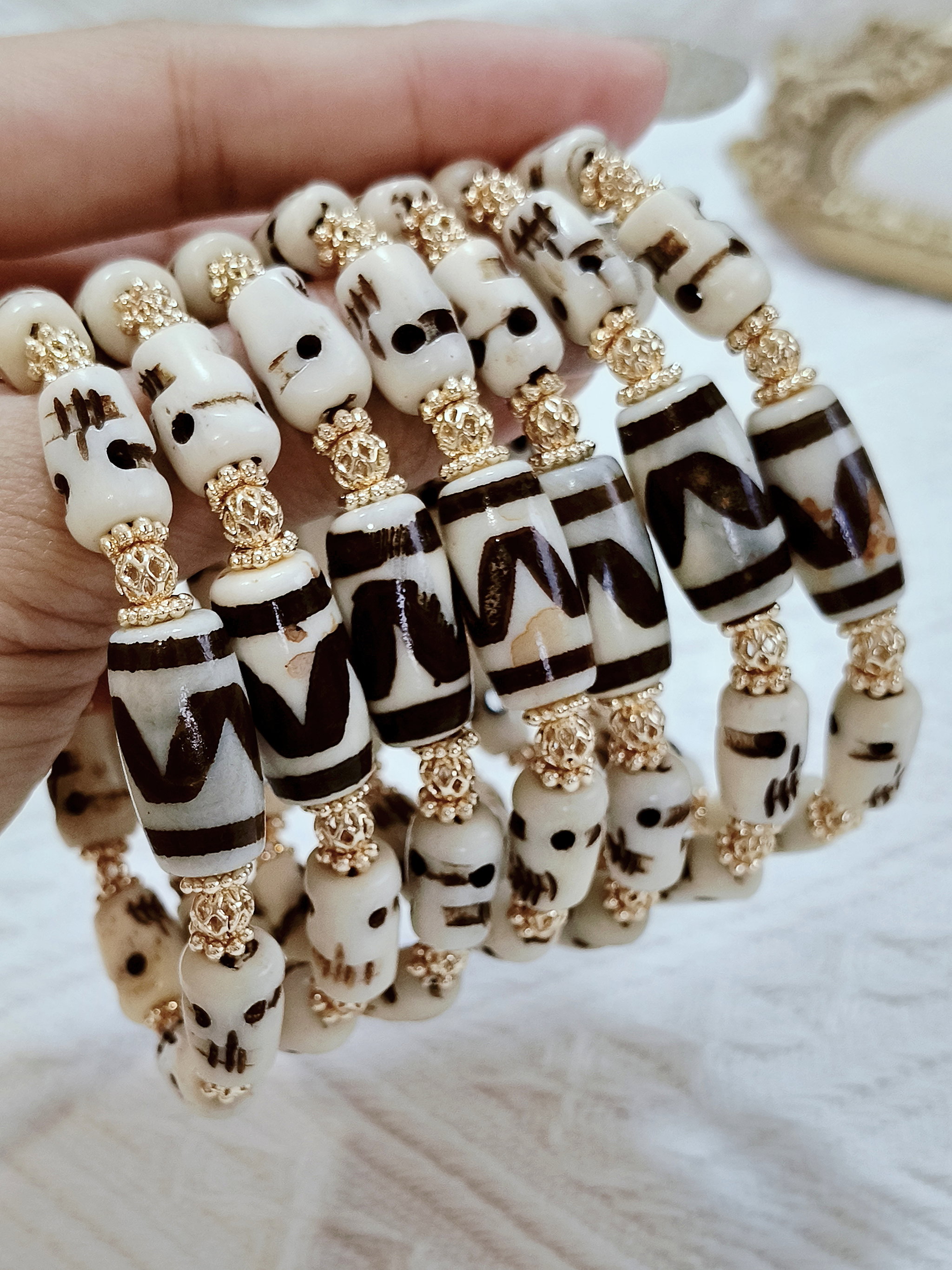 Yak Bone Chitipati + White Tiger Tooth Bracelet_4