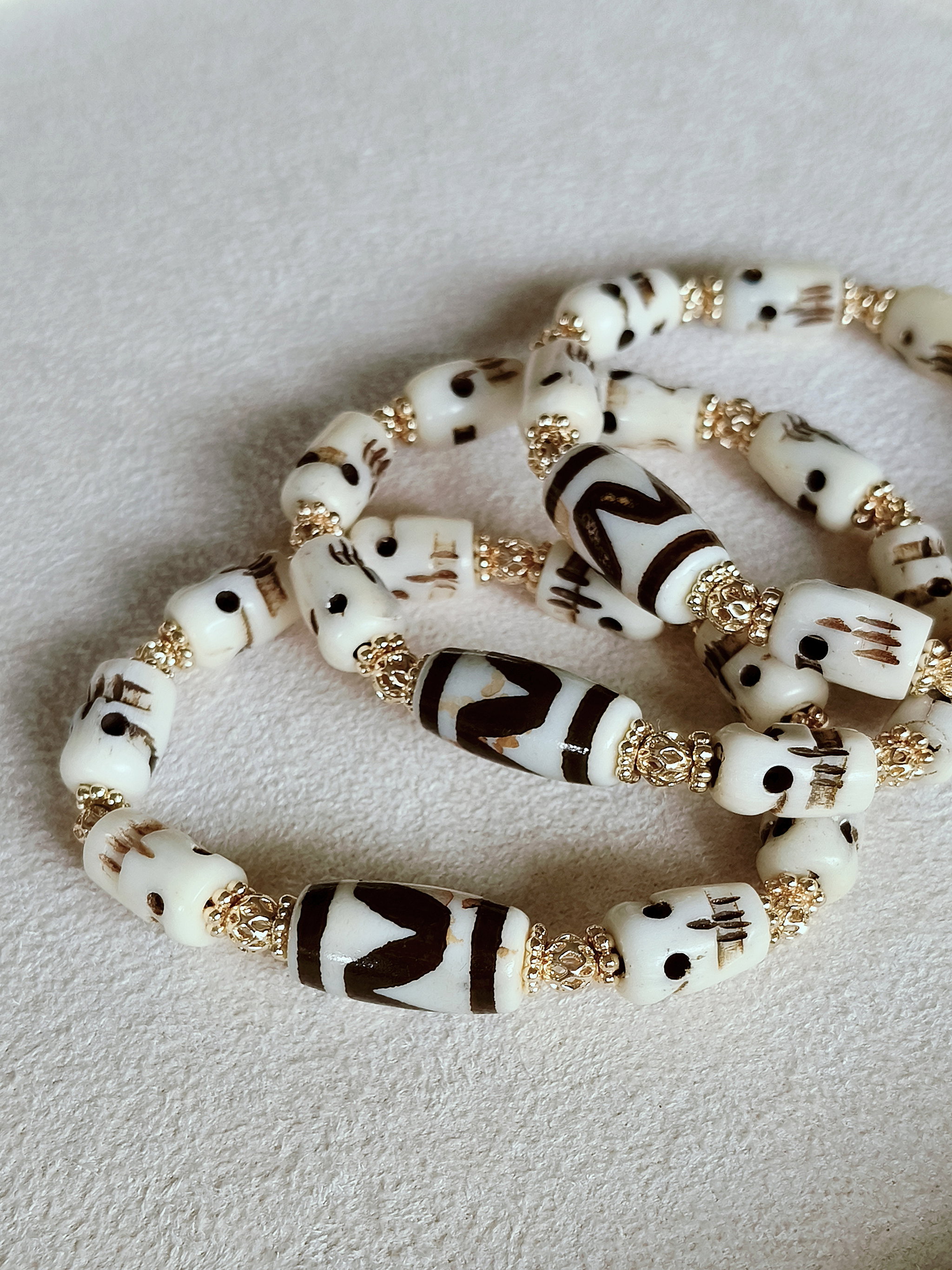 Yak Bone Chitipati + White Tiger Tooth Bracelet_6