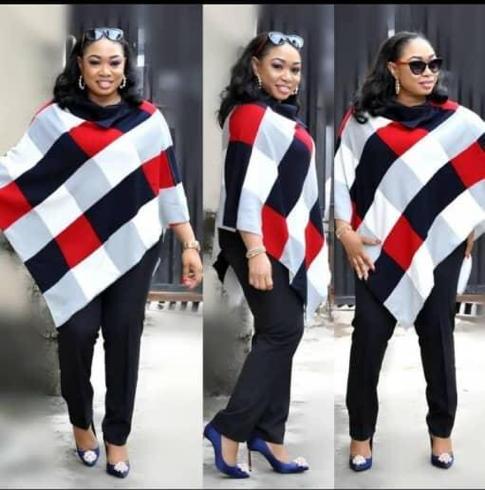 Red and White Poncho       _0