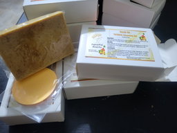 Royale Glo Cleansing Bar (Turmeric Face & Body Soap)