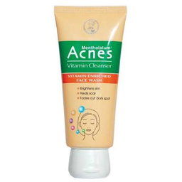 Acnes Vitamin Cleanser 150gm 