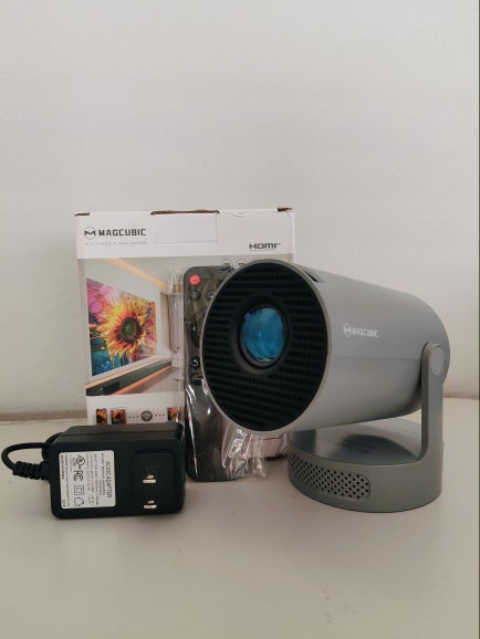 Magcubic HY300 Pro + Projector 8K_8