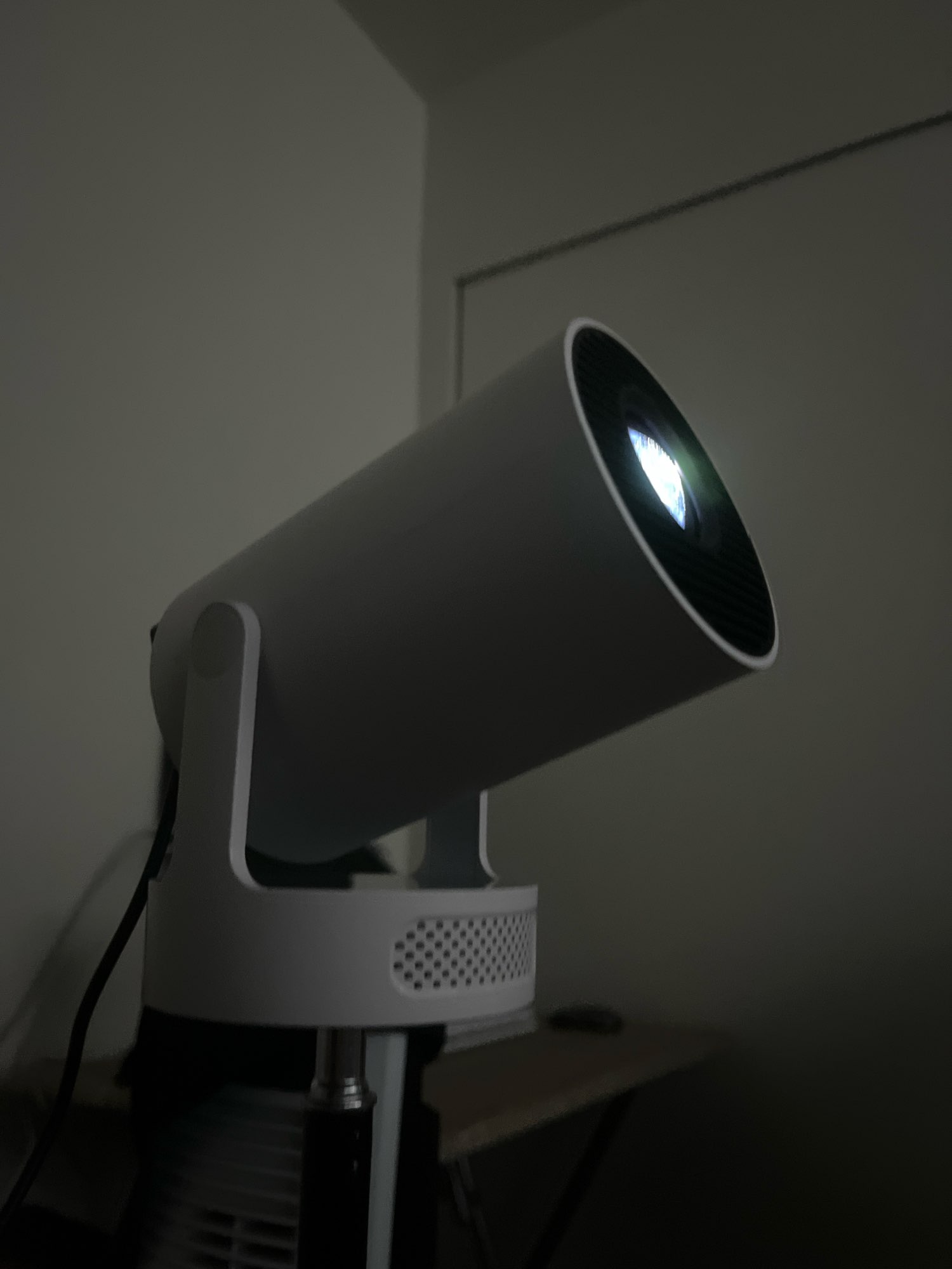Magcubic HY300 Pro + Projector 8K_6