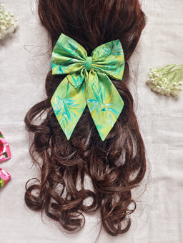 🎀 Twinkle Bow (Floral Edition)