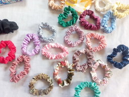 🌸 Skinny Scrunchie promo - Bundle of 20