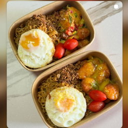 Salted Egg Chicken Mie Sedaap