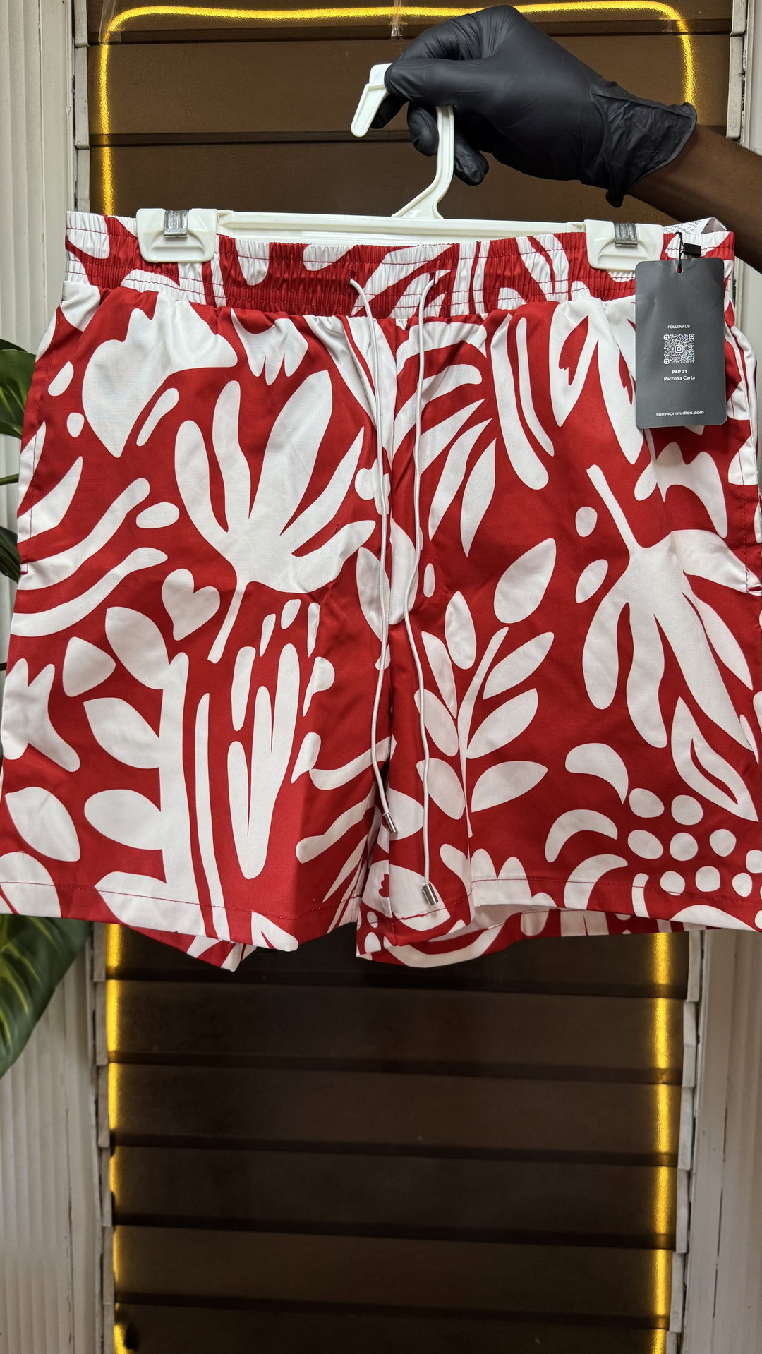 Short FL Red&white 1ZW5001