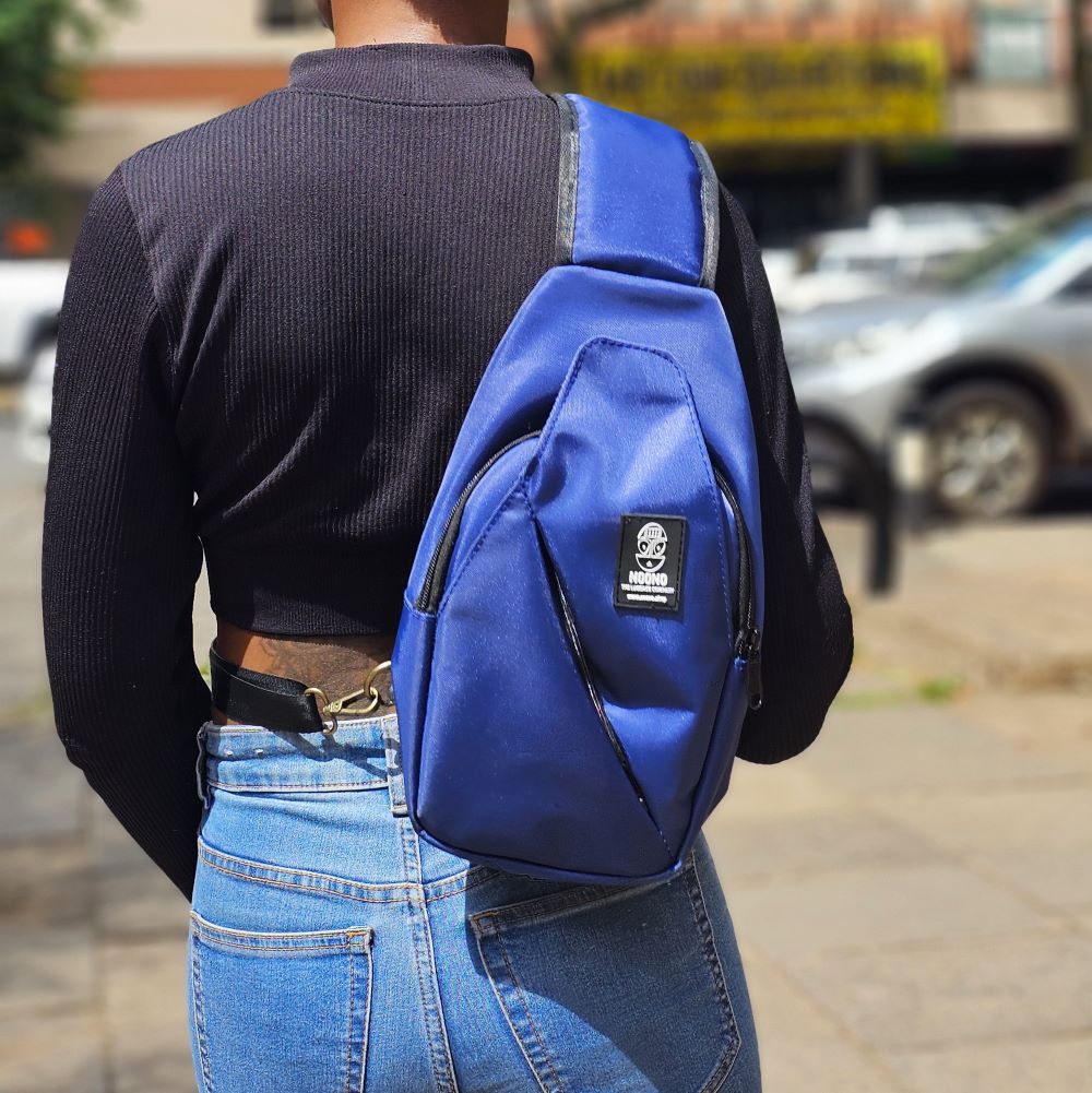 Jiji Chest bag Navy blue_1