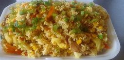 Chicken Chow Faan (Stir fried ricel) 
