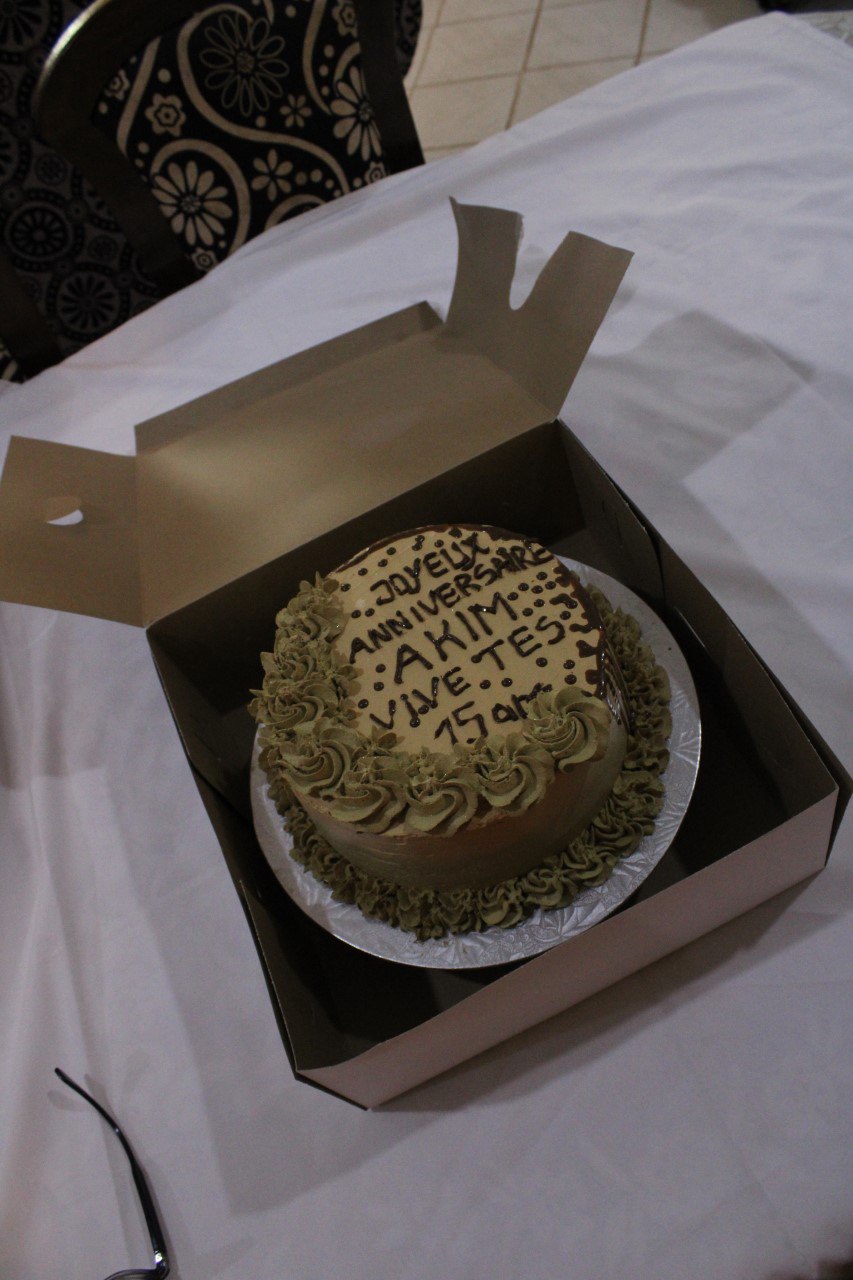 Cake large _0