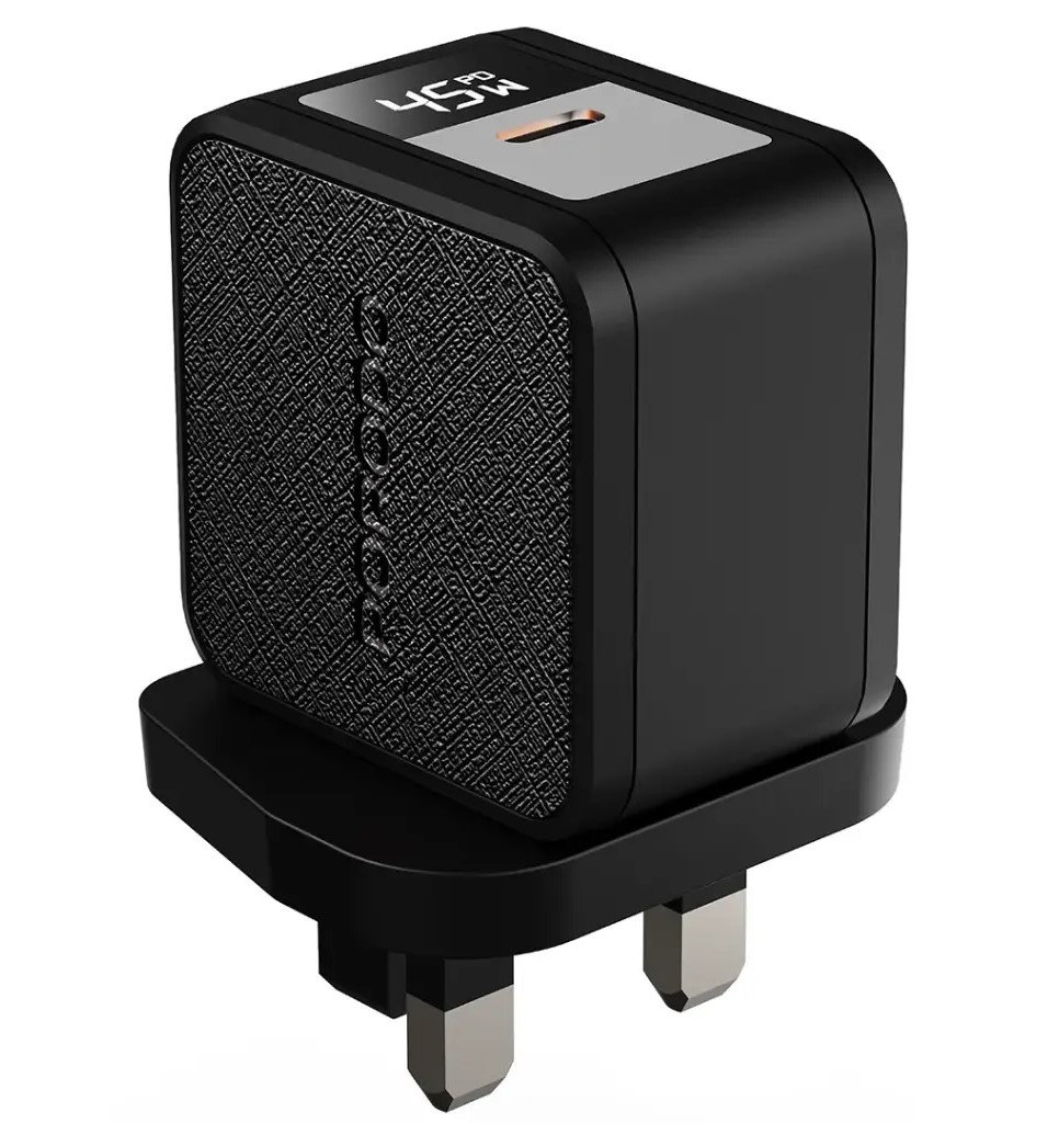 Porodo Quantum 45W C UK GaN Charger with Digital Screen with C - C 60W 3A Braided Cable :_2