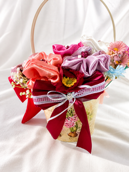 🌸 Sakurah Luxe Gift Bucket