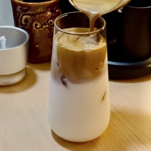 Peanut Latte 好事花生
