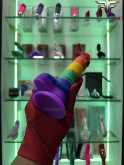 Pene colorido