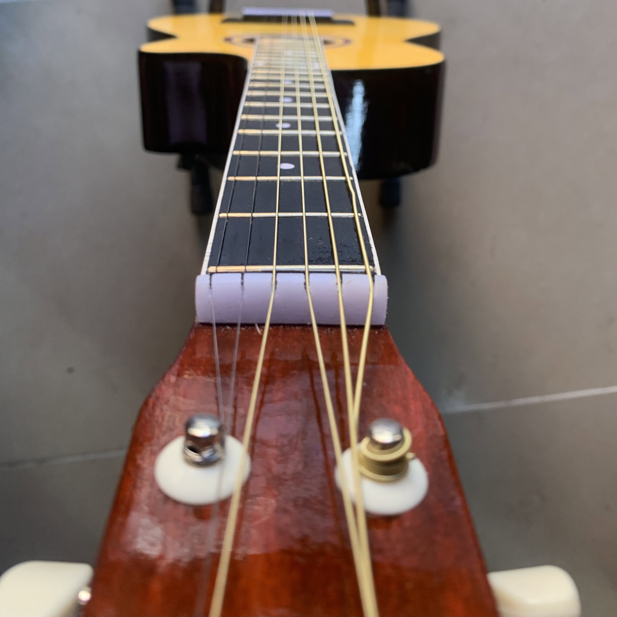 Guitar acoustic 3/4_2