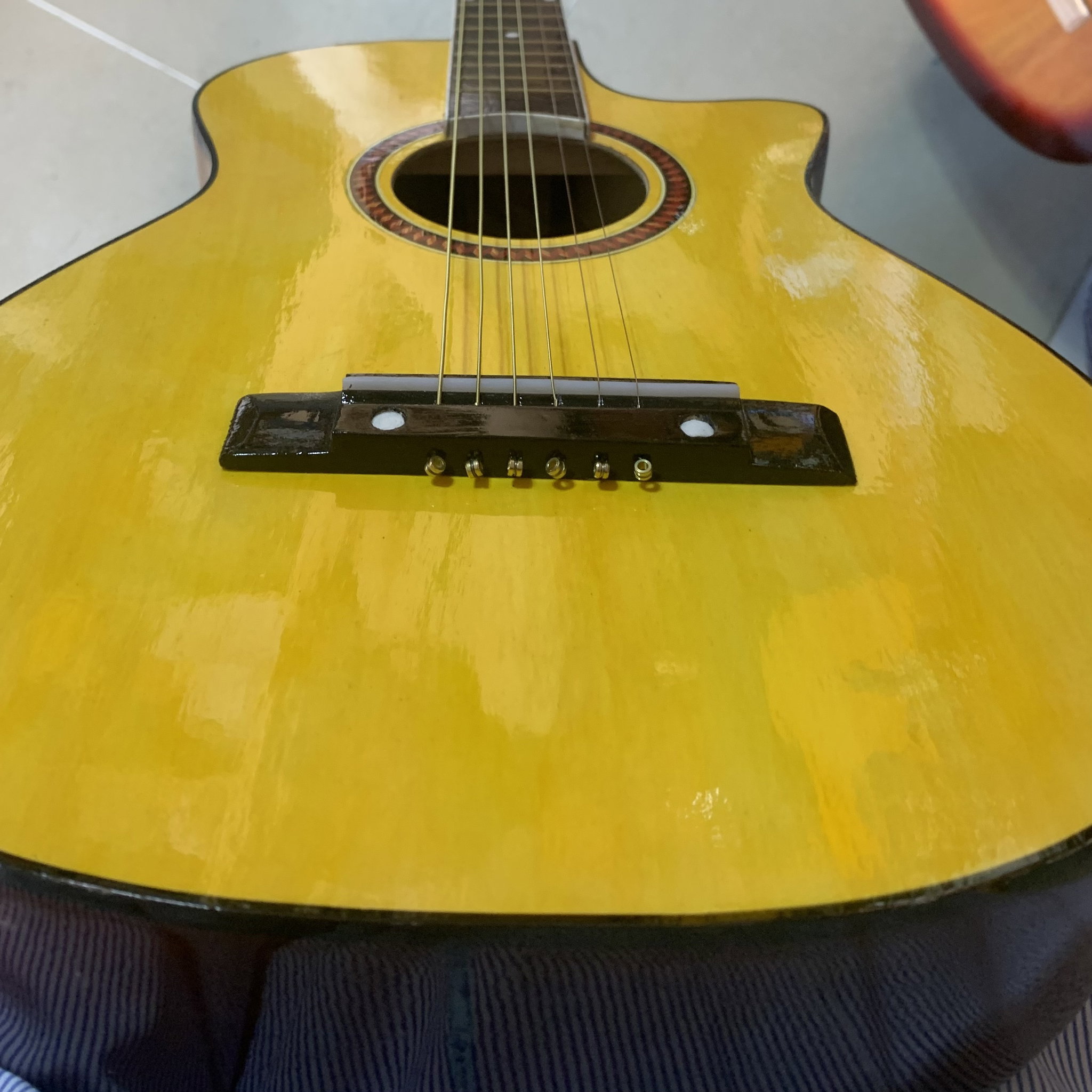 Guitar acoustic 3/4_3