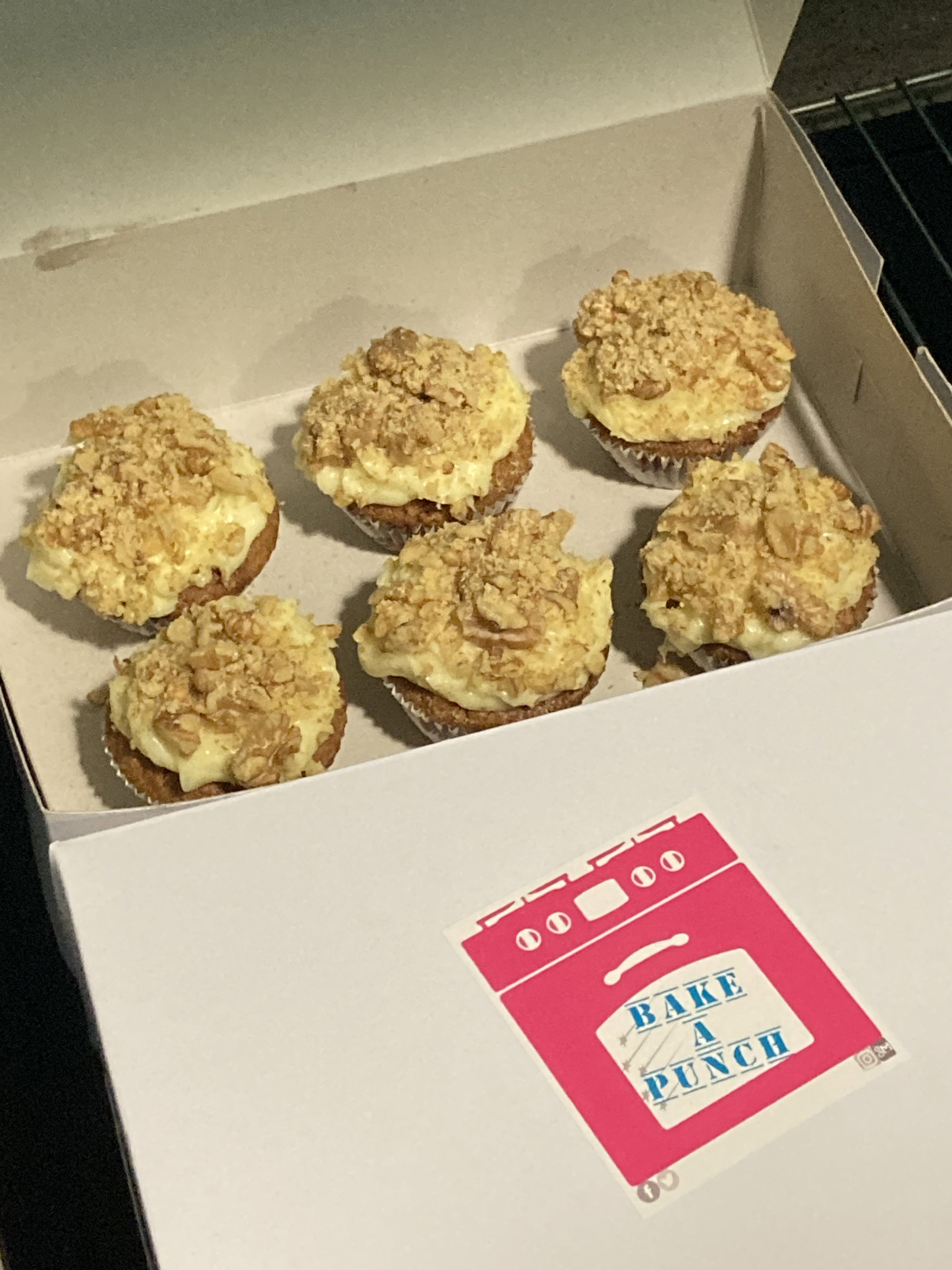 Carrot Cake - Cupcakes & Madeleines_3