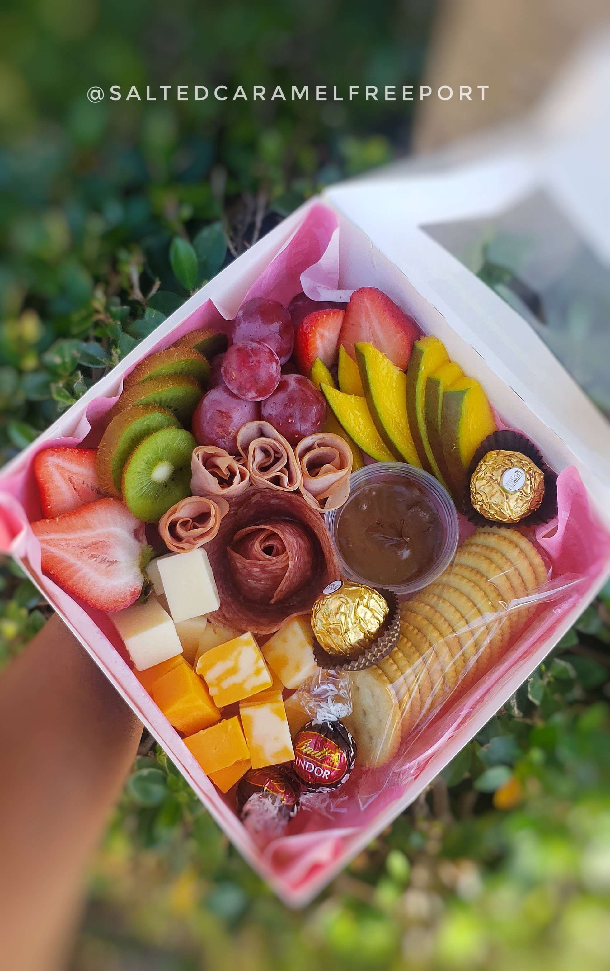 Charcuterie Box_3
