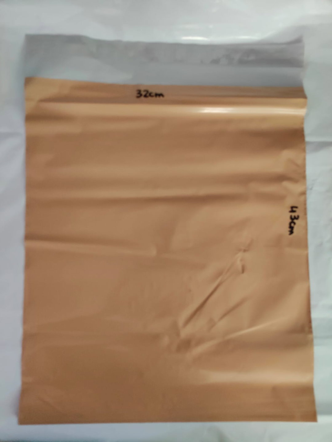 Polymailers Size 6 : 32cm x 43cm (Milk Tea)