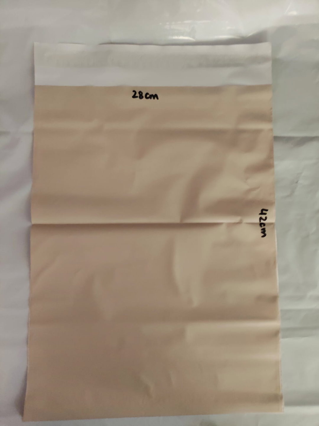 Polymailers Size 4 : 32cm x 45cm (Cream)