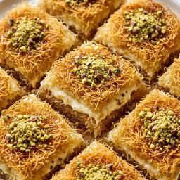 Kunafa with dairy cream