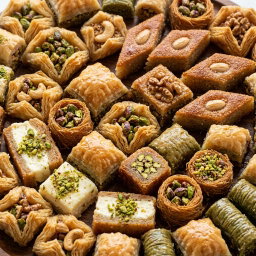 Mixed Middle Eastern Oriental Sweets