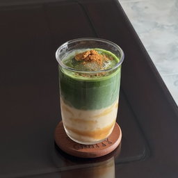 Cookie butter matcha latte