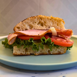 Focaccia Pierna Ahumada