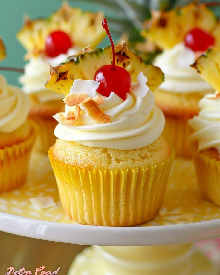 Pina Colada Cupcakes 