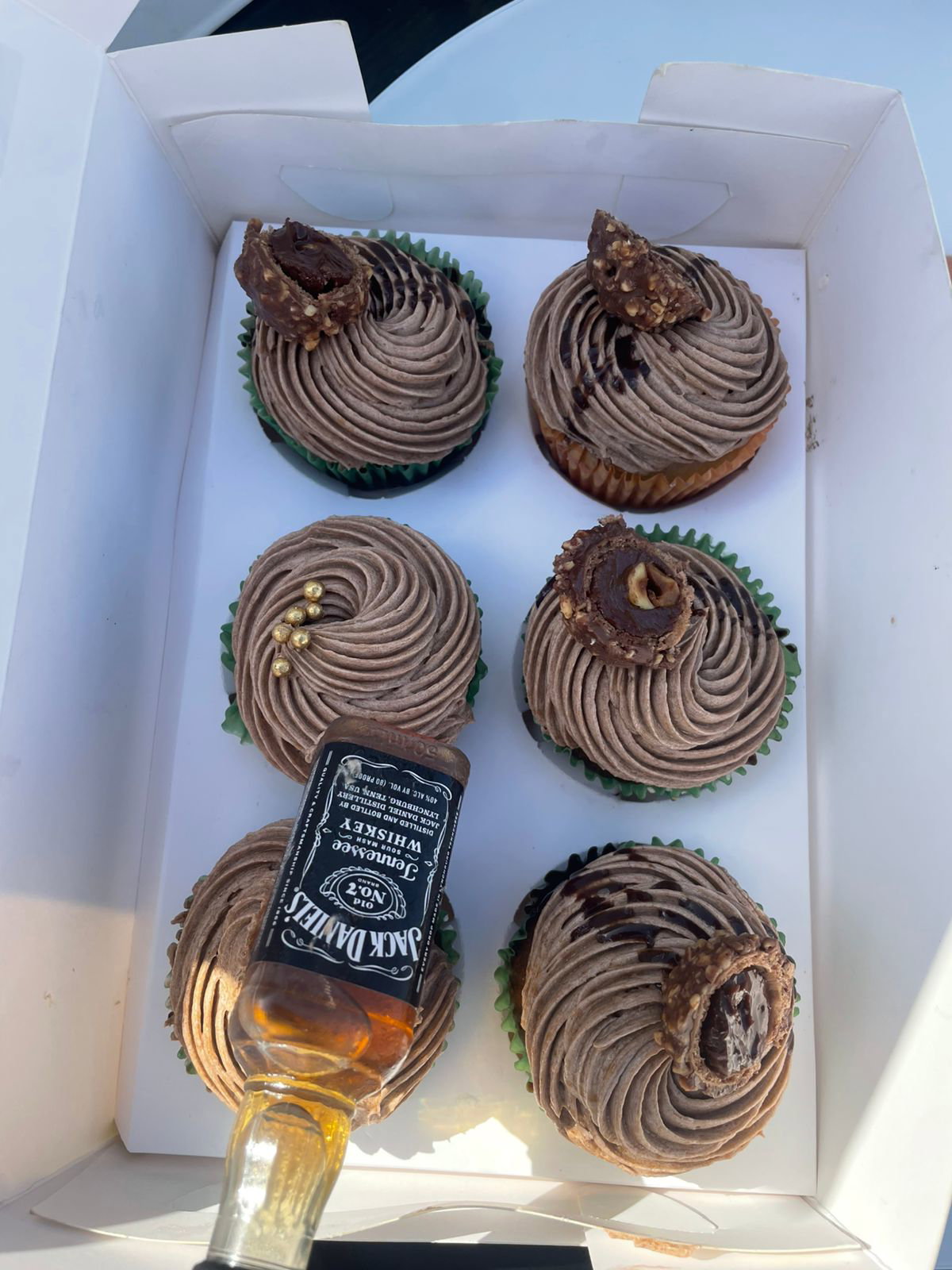 Chocolate Hazelnut Cupcakes _0
