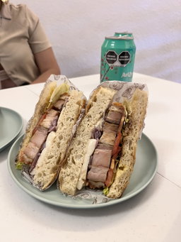 Focaccia Porchetta